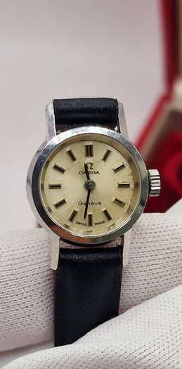 OMEGA Vintage wristwatch