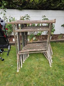 Large building trestles