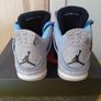 Jordan 4 Retro University Blue Image 5
