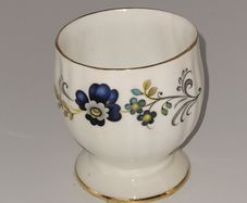 Vintage Royal Tara egg cup