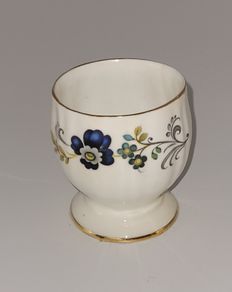 Vintage Royal Tara egg cup