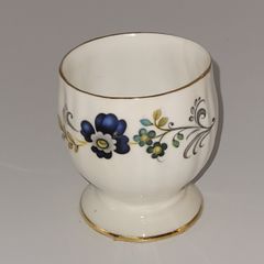 Vintage Royal Tara egg cup
