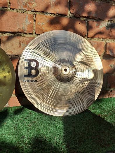 Meinl Cymbal stack (Classic + HCS)