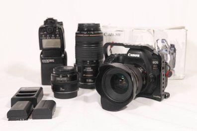 Canon 6D II Kit (Body, 75-300mm, 20mm, 28mm + Flash!)