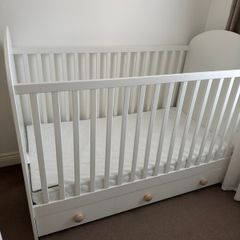 Cot bed Ikea