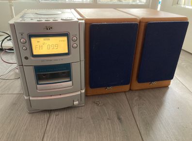 JVC bookshelf speakers