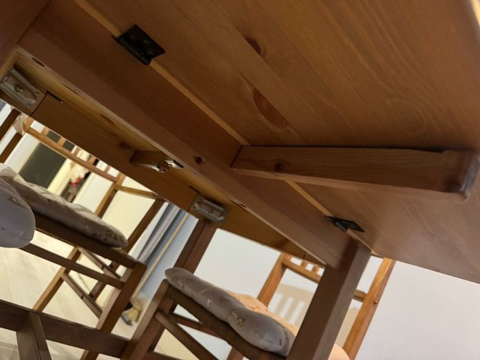 Drop Leaf Pine Table & Chairs