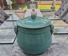 Large ceramic pot
