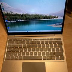 Microsoft Surface Laptop Go