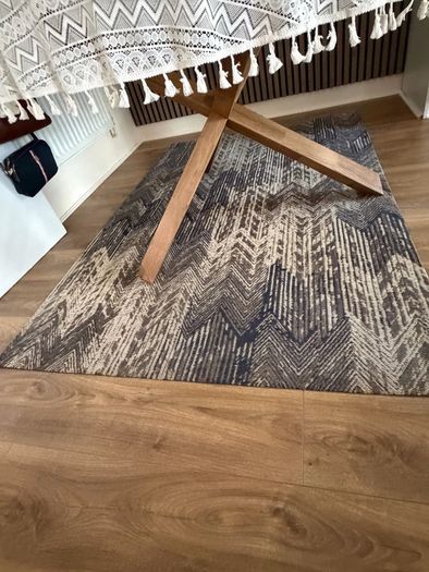Rug