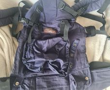 Lillebaby baby carrier