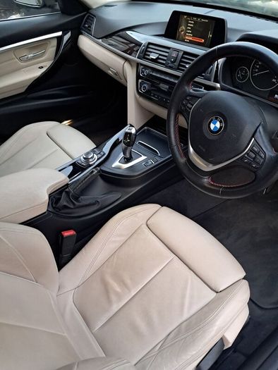 BMW 3-Series 2016