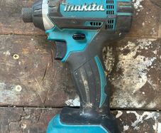 Makita DTD152 impact driver faulty/broken