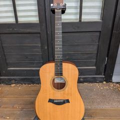 Taylor Academy 10e Acoustic Guitar