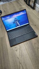 Lenovo V15 G5 / 16gb / R5 7th gen
