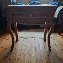 Wooden side utility table