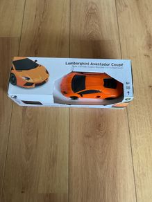 Lamborghini Aventador Coupe 1:24 Radio Control Car