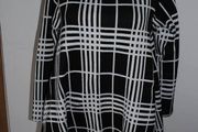 Flared Black&amp; white lovely warm tunic size M/L UK10/12 EU38/40 Postage included