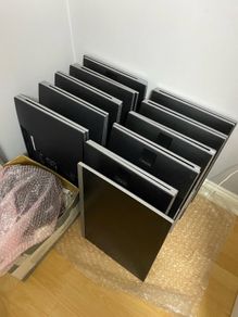 20 x HP Monitors with dual stand arm 100e per set