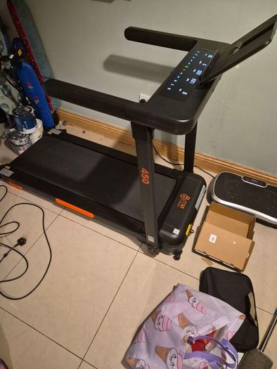 Agility 450 Treadmill | 25 Degree Incline