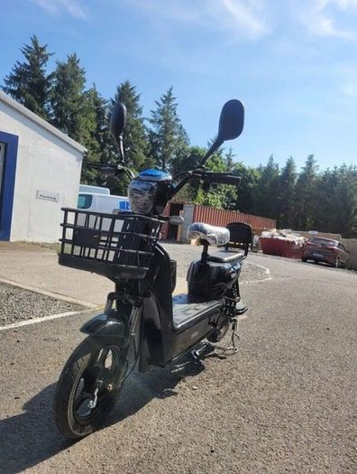Electric Moped 48V  Brand New, Unused, 35km Range