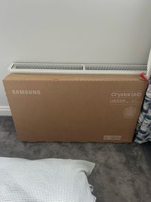 Samsung U8000F 43'