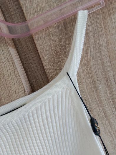 One arm top cream-white strechy size xs s small m