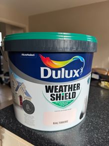 Dulux Weathershield Baltimore Smooth Masonry paint, 10L Tub