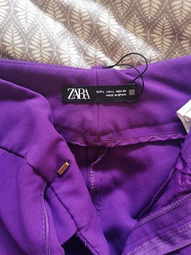 Purple trousers, Zara. L.