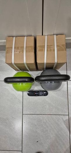 2xbrand new cast iron kettlebells