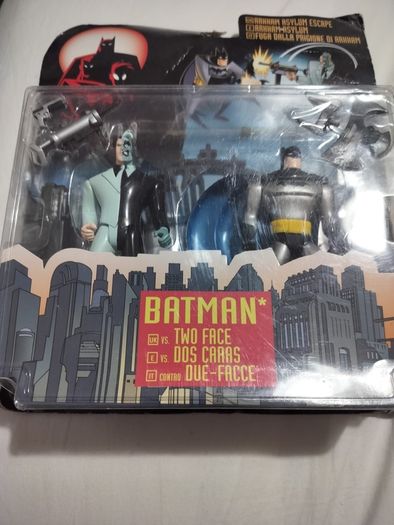 1997 Two Face and Batman Figures