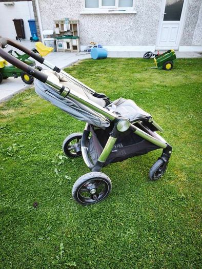 Mamas and Papas Ocarro Pushchair