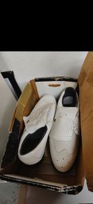 Golf shoes