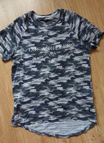 Summer T-shirts   Size M