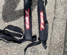 Surfboard roof straps