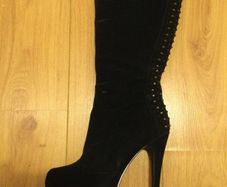 Tall boots Brand New in box Size 7