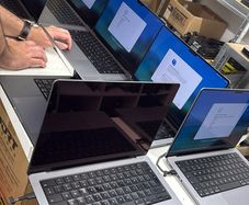 Macbook Pro available in different sizes and specs M1,M2,M1 Pro