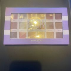 Eyeshadow