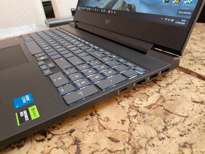 Brand New Gaming Laptop Hp Victus Intel 5 210H 8/12 RTX5060 8GB 80W GDDR7 16GB DDR5 5600mhz 512GB NVMe PCIE 4.0 15.6" 1080p 144hz Ips 300nits Win11 RGB