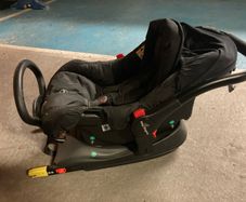 Baby Elegance car seat & base