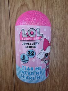 BRAND NEW L.O.L Surprise Jewellery Series Watch & Accessories 8 Surprises Inside