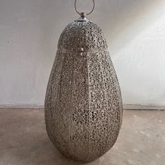 Decorative candle holder