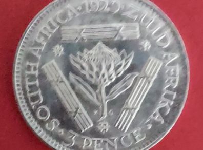 South Africa 1929 UNCIRCLULATED 3 pence Silver Coin