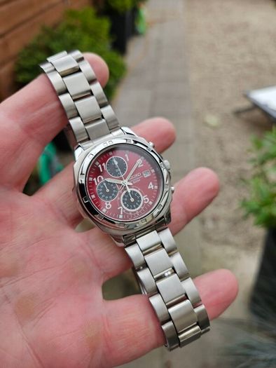 Watch Seiko Chronograph Quartz.