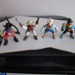 Fisher Price 1996 Wild West Figures X4