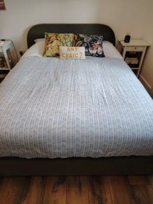 King size bed