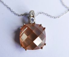 Vintage 925 Sterling Silver Necklace with Peach Faceted Pendant