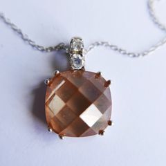 Vintage 925 Sterling Silver Necklace with Peach Faceted Pendant