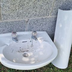 Free Bathroom Sink and Pedestal