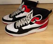 Original Puma Rebound Joy Sneakers